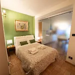 Panoramic Lake View Apartments With Pool & Breakfast *