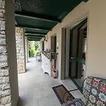 Διαμέρισμα Panoramic Lake View Apartments With Pool & Breakfast Torri Del Benaco