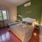 Panoramic Lake View Apartments With Pool & Breakfast Torri Del Benaco