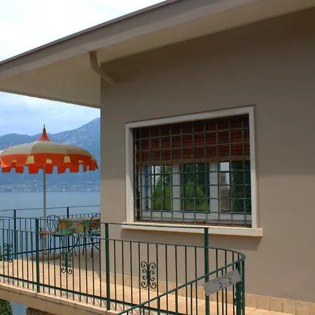 Διαμέρισμα Panoramic Lake View Apartments With Pool & Breakfast *