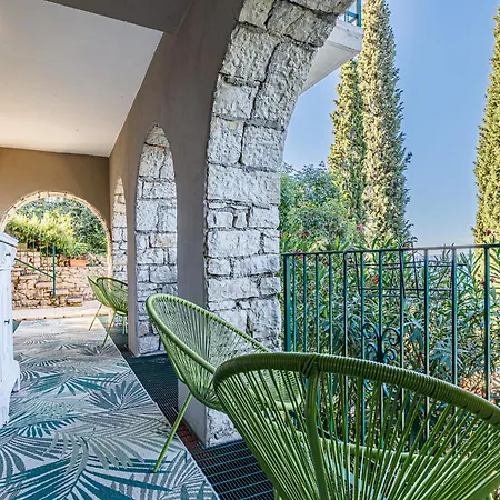 Panoramic View With Pool & Breakfast Διαμέρισμα *