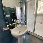 Apartmán Panoramic Lake View Apartments With Pool & Breakfast *