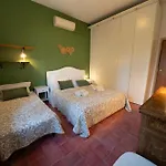 Panoramic Lake View Apartments With Pool & Breakfast