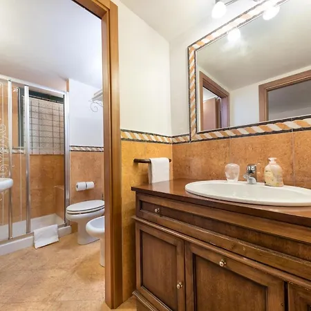 Appartement Wonderful View With Pool With Breakfast Gardasee Torri Del Benaco