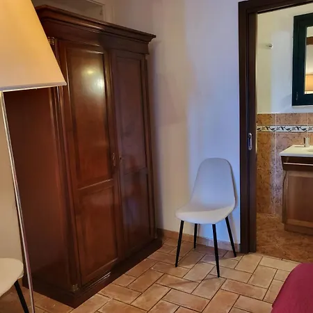 Apartment Wonderful View With Pool With Breakfast Gardasee Torri Del Benaco