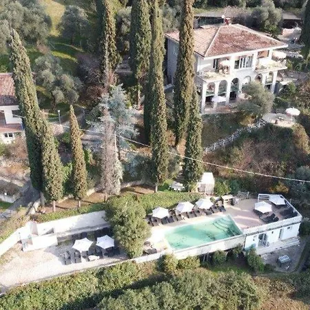 Wonderful View With Pool With Breakfast Gardasee *