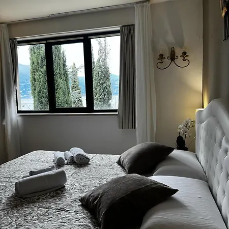 Wonderful View With Pool With Breakfast Gardasee *