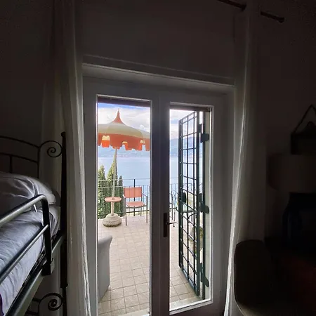 Apartment Wonderful View With Pool With Breakfast Gardasee Torri Del Benaco