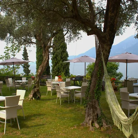 Wonderful View With Pool With Breakfast Gardasee Apartamento Torri Del Benaco