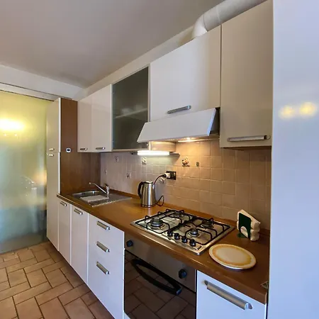 Apartment Wonderful View With Pool With Breakfast Gardasee Torri Del Benaco