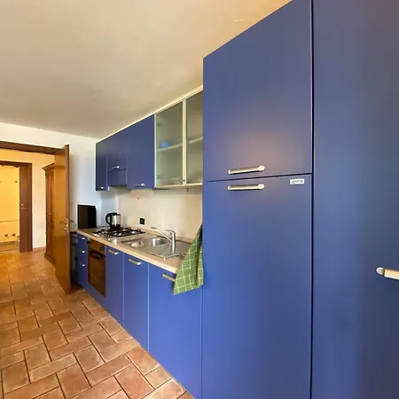 Apartamento Wonderful View With Pool With Breakfast Gardasee Torri Del Benaco