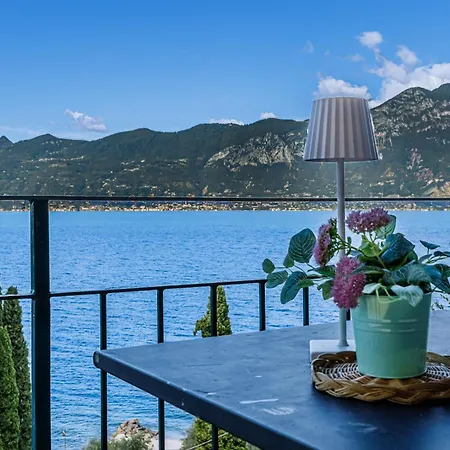 Panoramic View With Pool & Breakfast Torri del Benaco