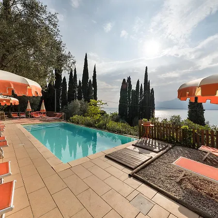 Wonderful View With Pool With Breakfast Gardasee Apartment Torri Del Benaco