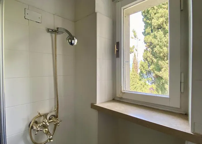 公寓 Wonderful View With Pool With Breakfast Gardasee