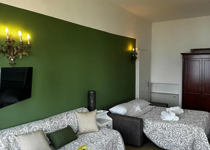 Wonderful View With Pool With Breakfast Gardasee *