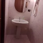 Panoramic Lake View Apartments With Pool & Breakfast Апартаменты *