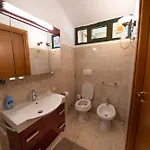 Panoramic Lake View Apartments With Pool & Breakfast Апартаменты Торри-дель-Бенако