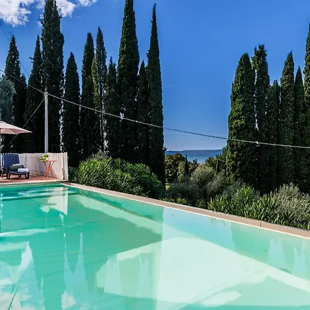 Apartment Panoramic View With Pool & Breakfast