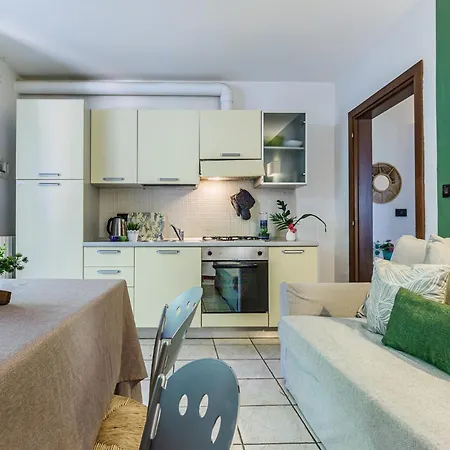 Panoramic View With Pool & Breakfast Apartment